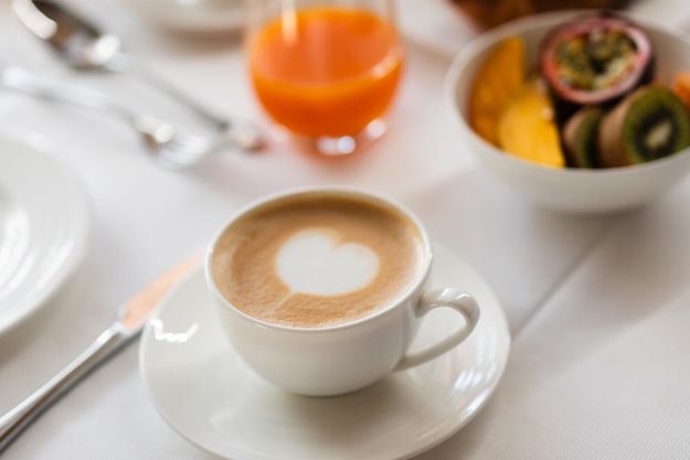 Frühstück im Sporthotel Floralpina